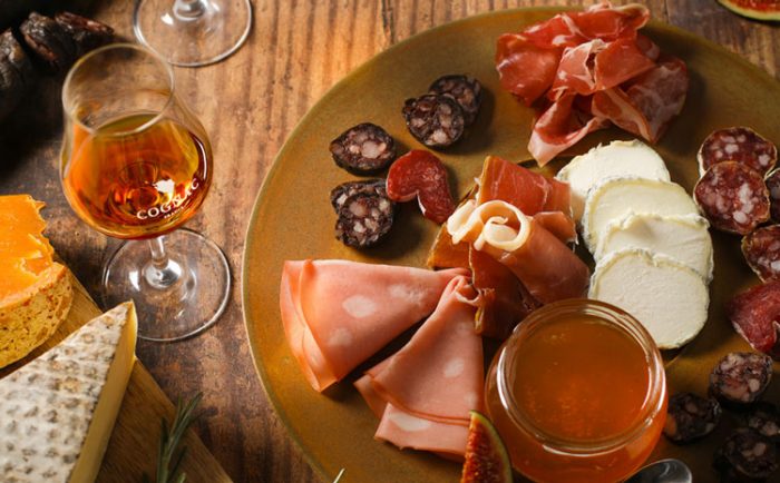 تفاوت پنیر گودا و چدار