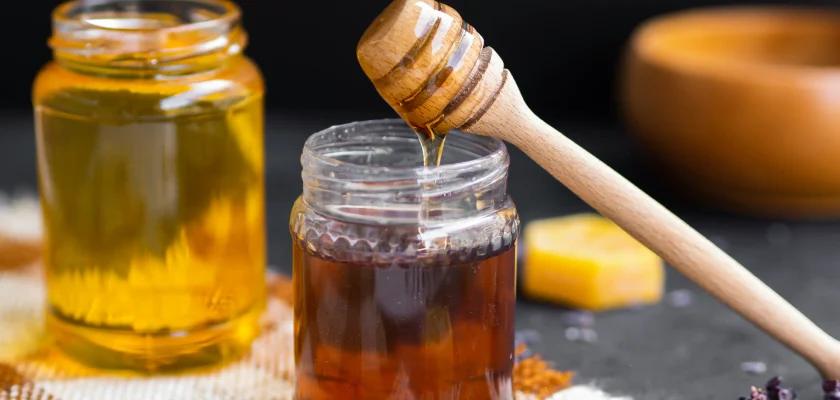 تفاوت عسل بهاره و پاییزه | کدام عسل بهتر است؟